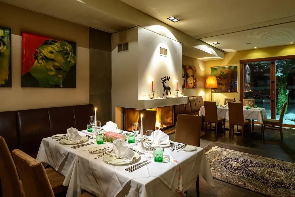 Hotel Restaurant Auerhahn Salzburg 3*,