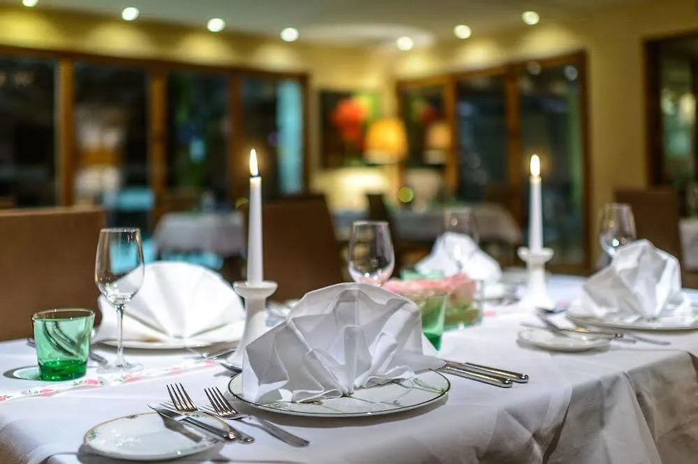 Gæstehus Hotel Restaurant Auerhahn Salzburg