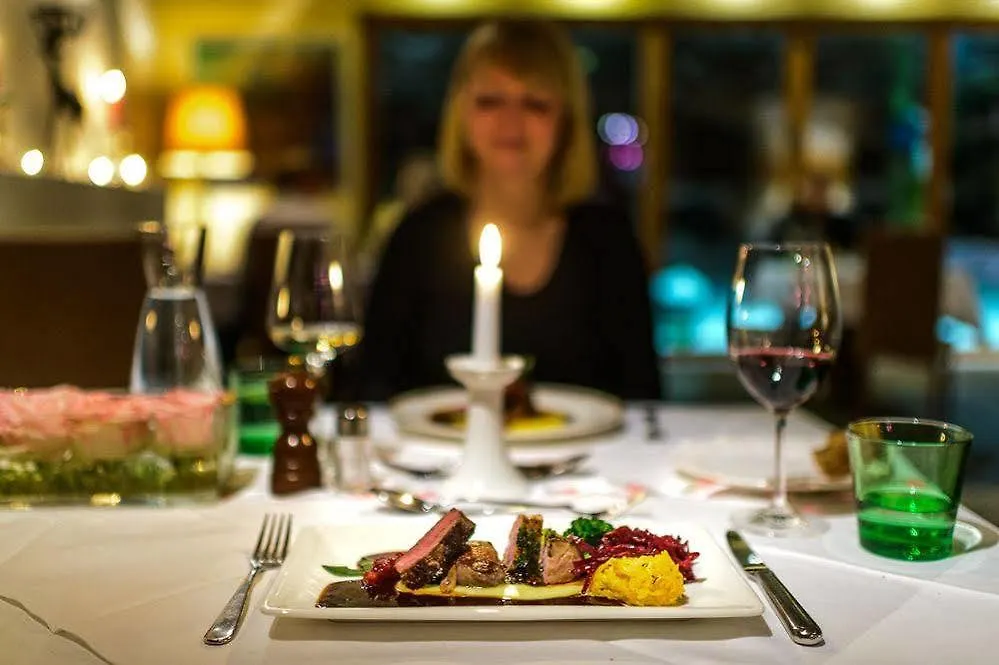 Hotel Restaurant Auerhahn Salzburg