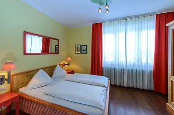 Hotel Restaurant Auerhahn Salzburg